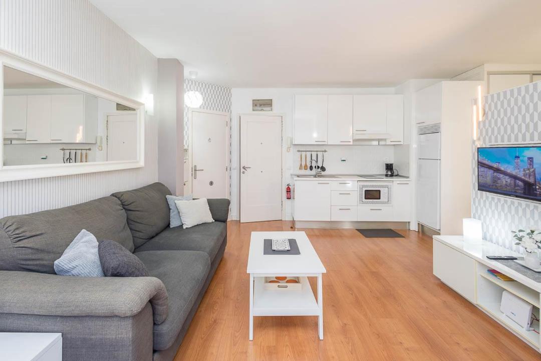 Lujan Playa Canteras Appartement