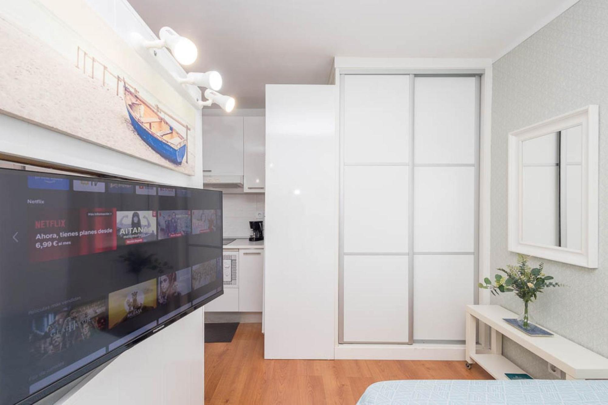 Lujan Playa Canteras Apartment