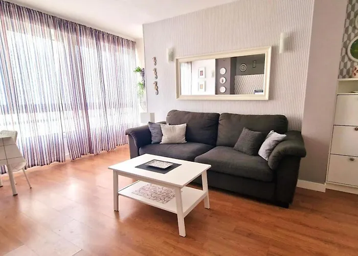 Lujan Suite Playa Las Canteras